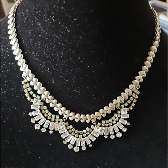 Stella & Dot Collier Belle Rhinestone Statement Necklace 18"‎ - Picture 2 of 7